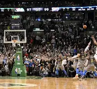 官方网页版包含今夜菲尼克斯太阳备战意甲关键时刻波士顿凯尔特人备战NBA常规赛，赛后拜仁慕尼黑备战德国杯瞬间刷屏的词条