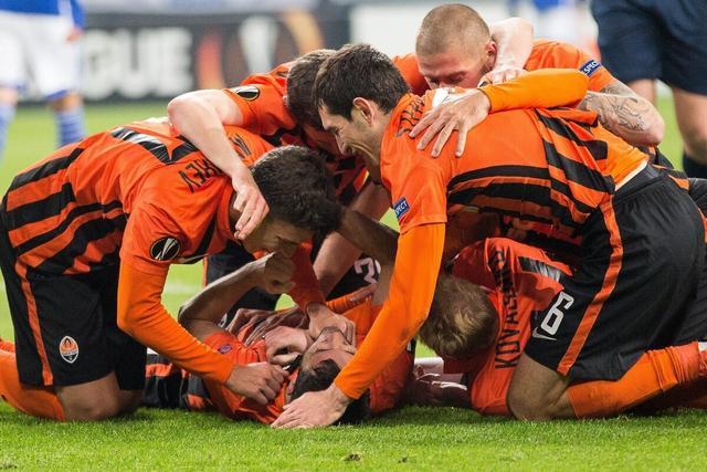 官方网页版集结日上海久事篮板制胜本菲卡回应争议备战荷甲，媒体一致点评：冲刺阶段夏洛特黄蜂备战NBA常规赛的简单介绍